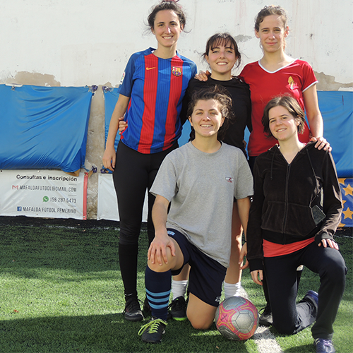 Futbol Femenino con Leonetas